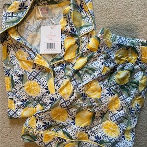 In My Sundays BNWT Lemon Print Pajama Set Size S